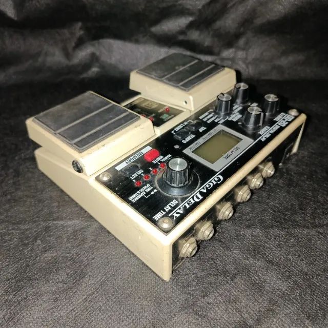 BOSS Giga Delay DD-20 エフェクター Pedal de Efeito Boss DD-20 Digital Delay Giga Delay - Instrumentos