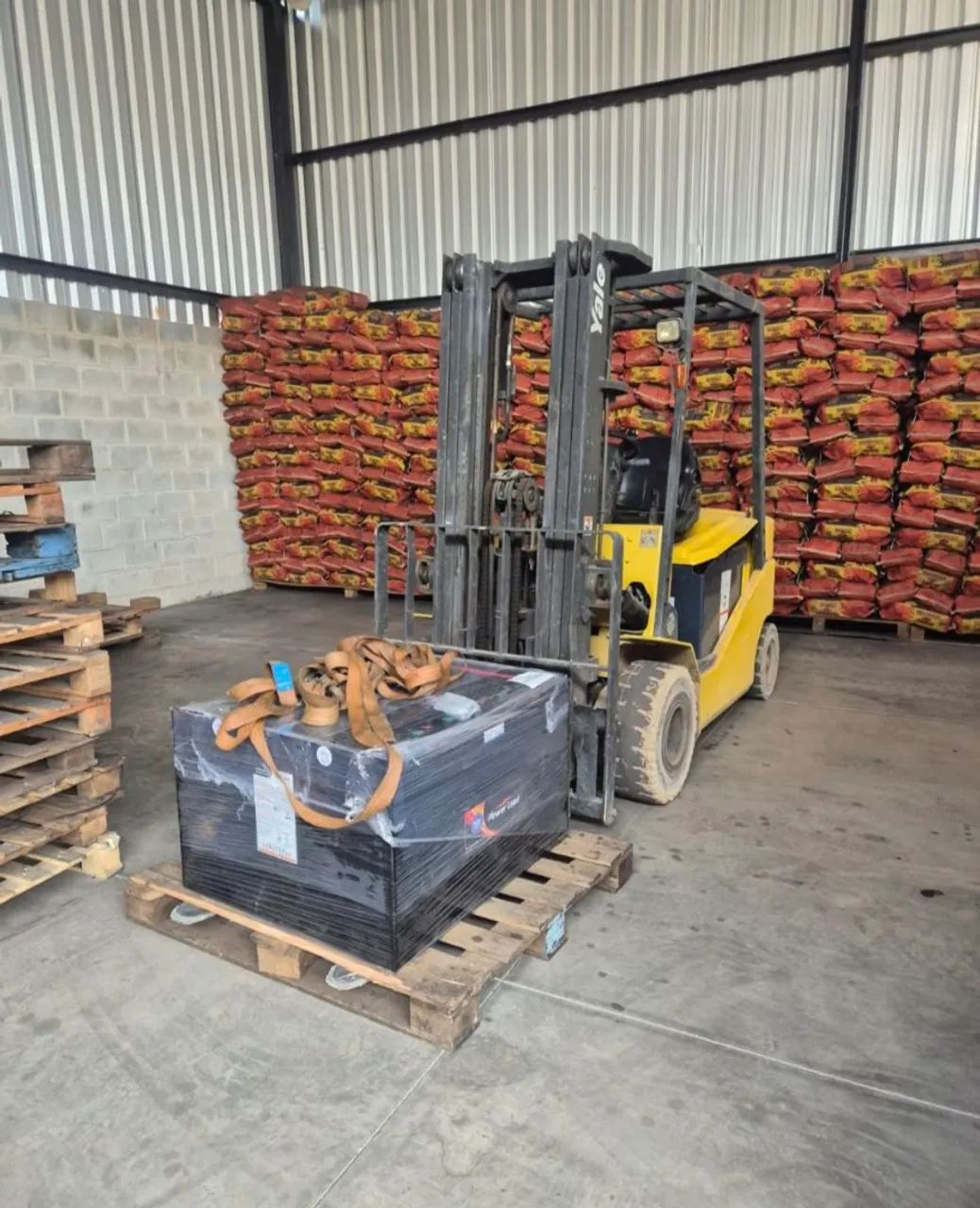 Empilhadeira elétrica Yale - Foto 3