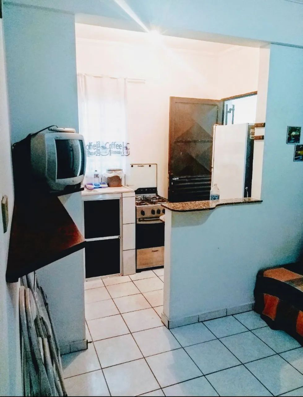 Alugo casa ( tipo kitnet ) em Ubatuba  - Foto 2