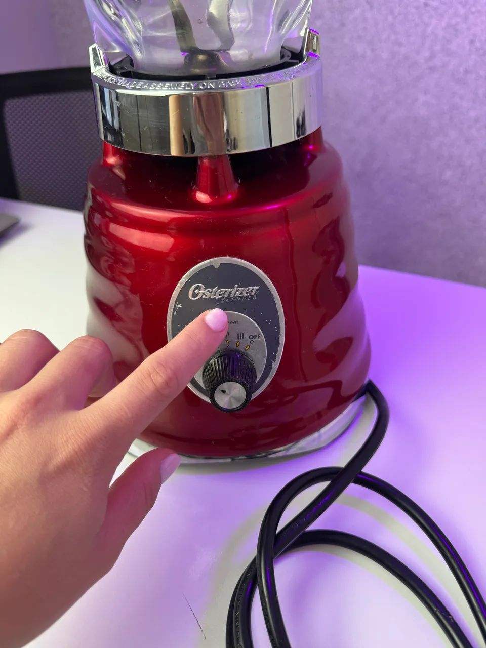 VENDO LIQUIDIFICADOR OSTER - Foto 2