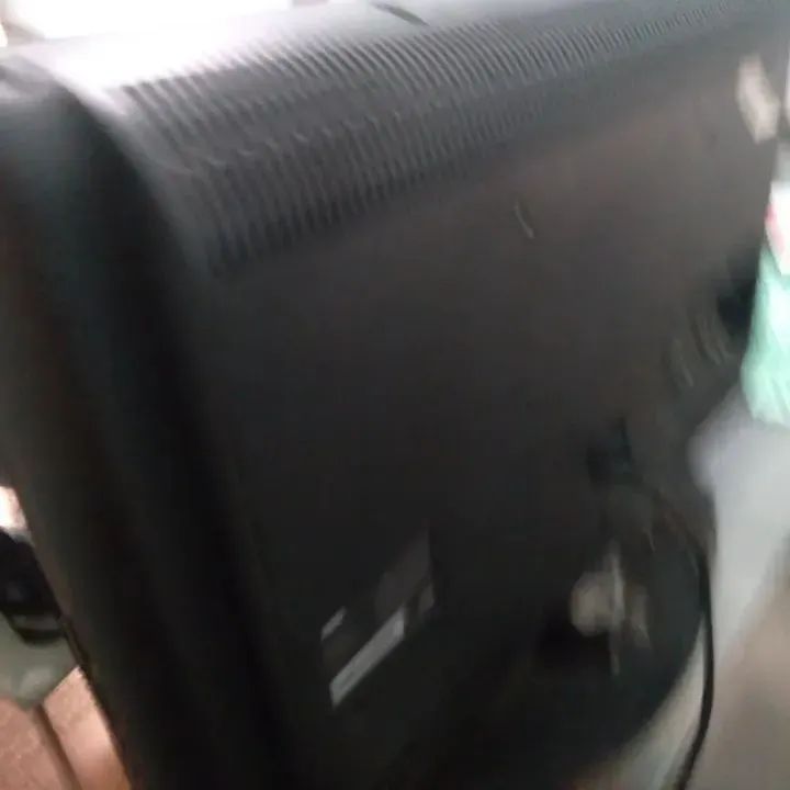 Vende-se uma linda tv AOC 26 polegadas por apenas 300,00, contato * - Foto 3