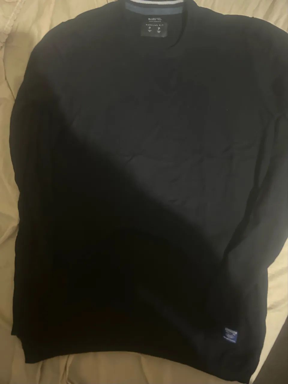 camiseta manga longa, preta. Nova. - Foto 5