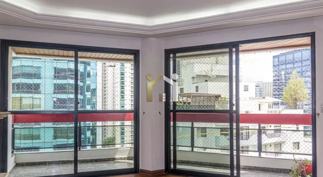 Apartamento no Itaim com 143m², 4 dormitórios sendo 1 suíte e 2 vagas de garagem. - Foto 2