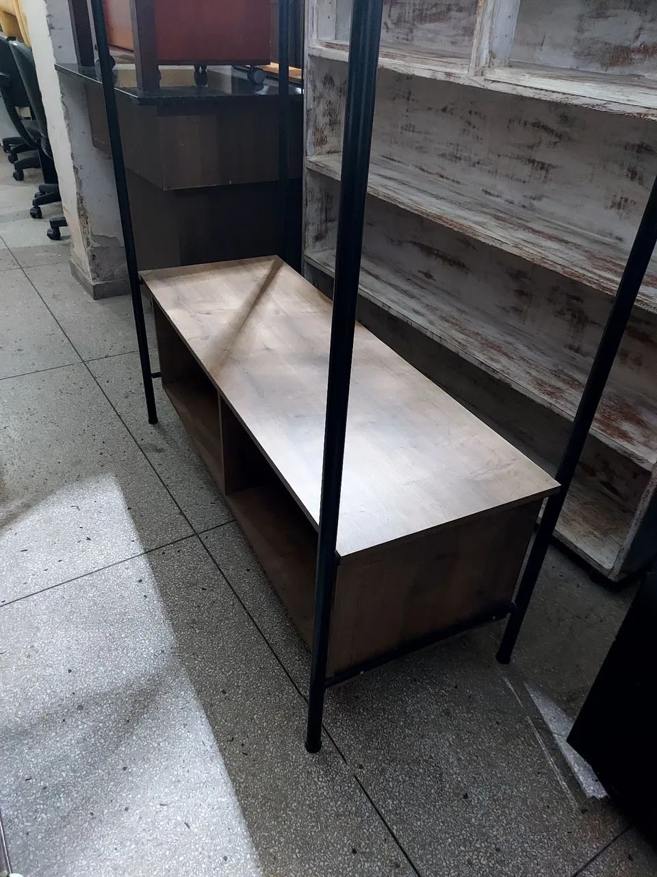Arara roupa com armário  - Foto 4