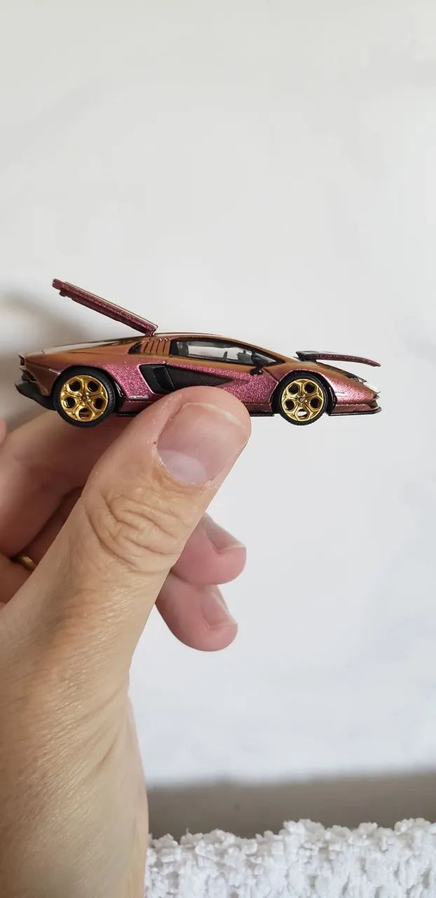 Mini gt 1/64 lamborghini countach lpi 800-4 - Foto 3