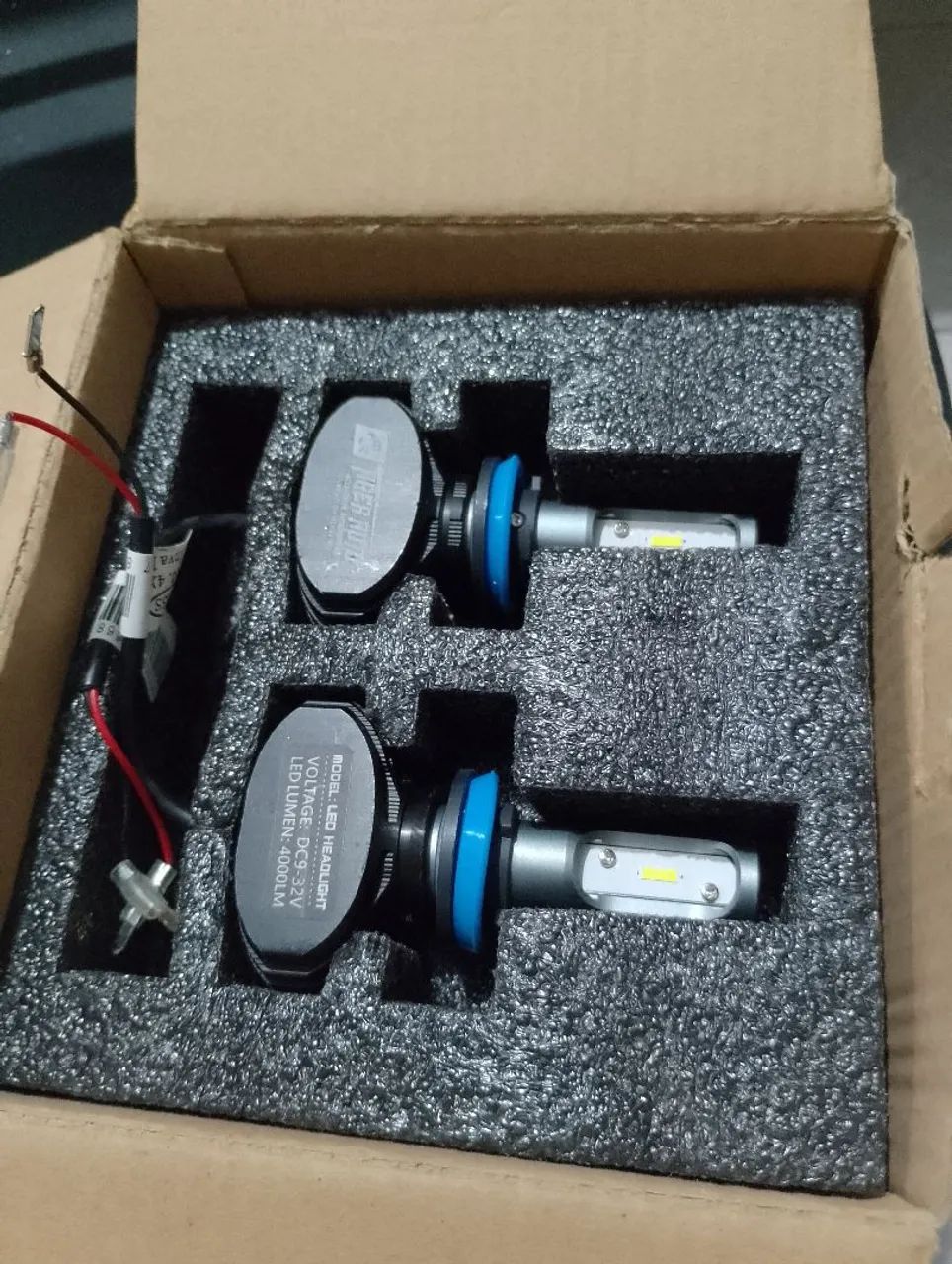 Lâmpada de led H7 ultra LED nova zerada na caixa  - Foto 3