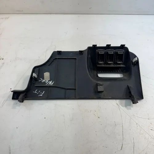 Tampa Caixa Fusíveis Honda Fit 1.5 2009 A 2014 - Foto 6