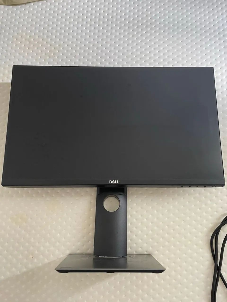 Monitor Dell modelo P2319H