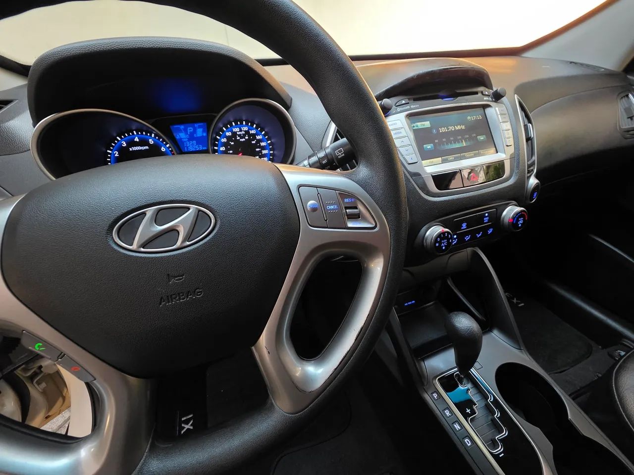 Hyundai ix35 GLS 2.0 16V 2WD Flex Aut., foto 17 de 20