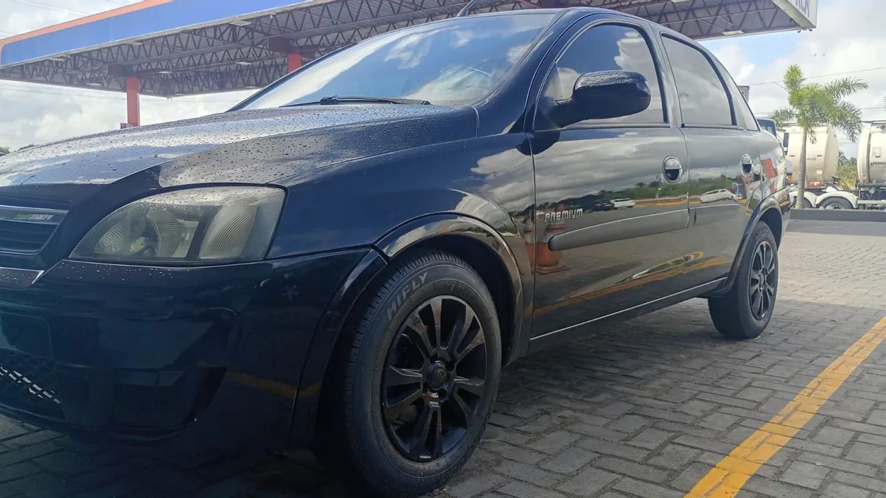 Chevrolet Corsa Corsa Sed. Premium 1.4 8V ECONOFLEX 4p 2009