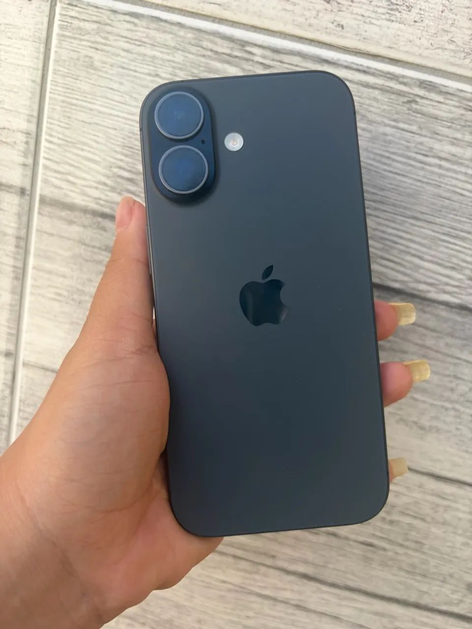 iPhone 17 na garantia até 2027 - Foto 2