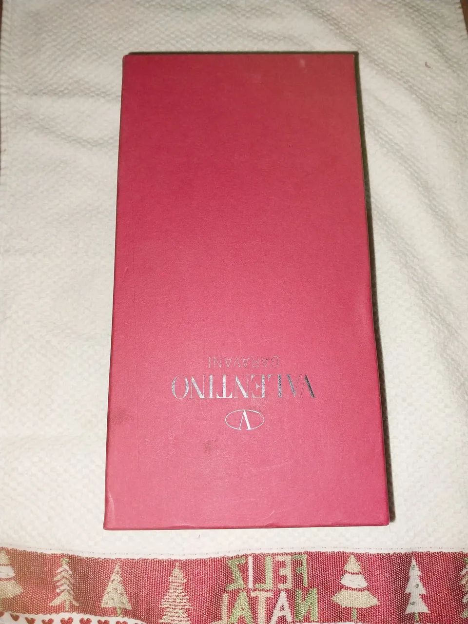 Caixa vazia Valentino Garavani troco por bonecas barbies.  - Foto 3