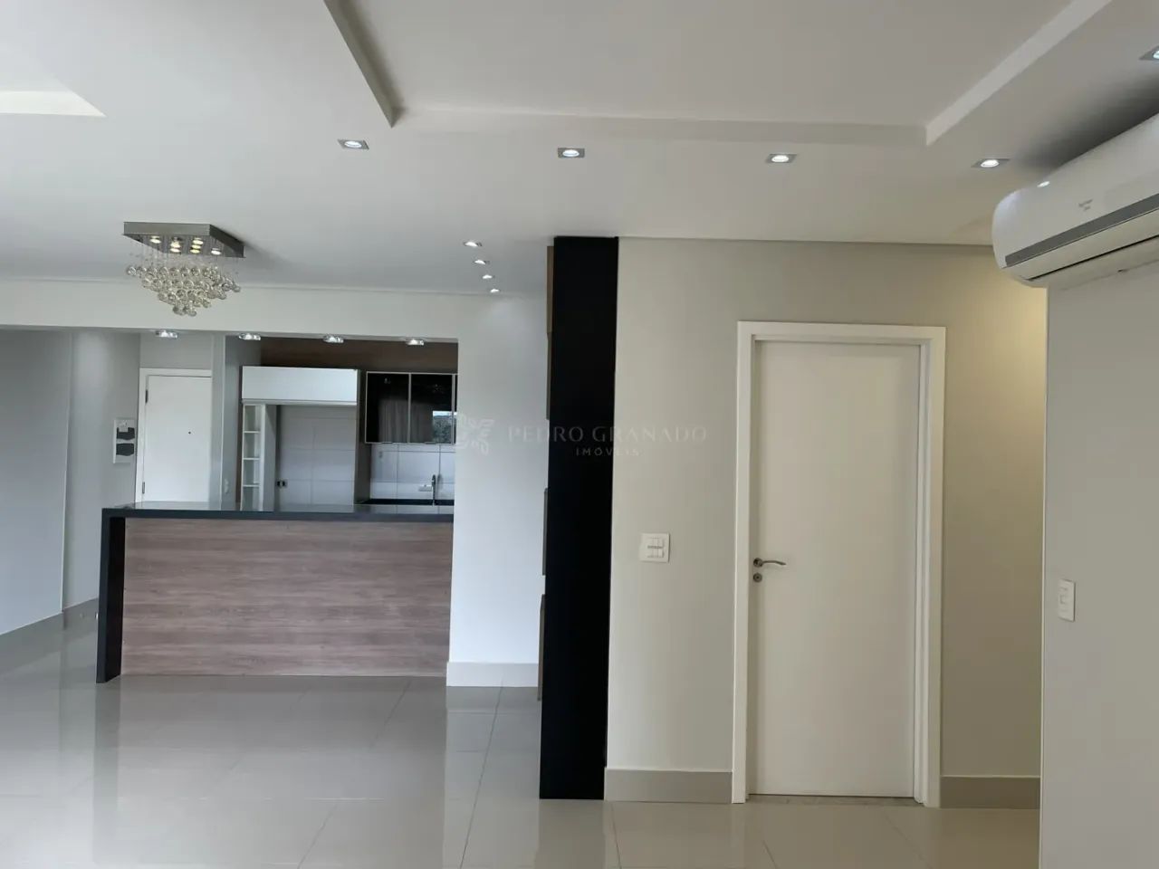 Apartamento com 02 dormitórios - Zona 07 - Foto 4