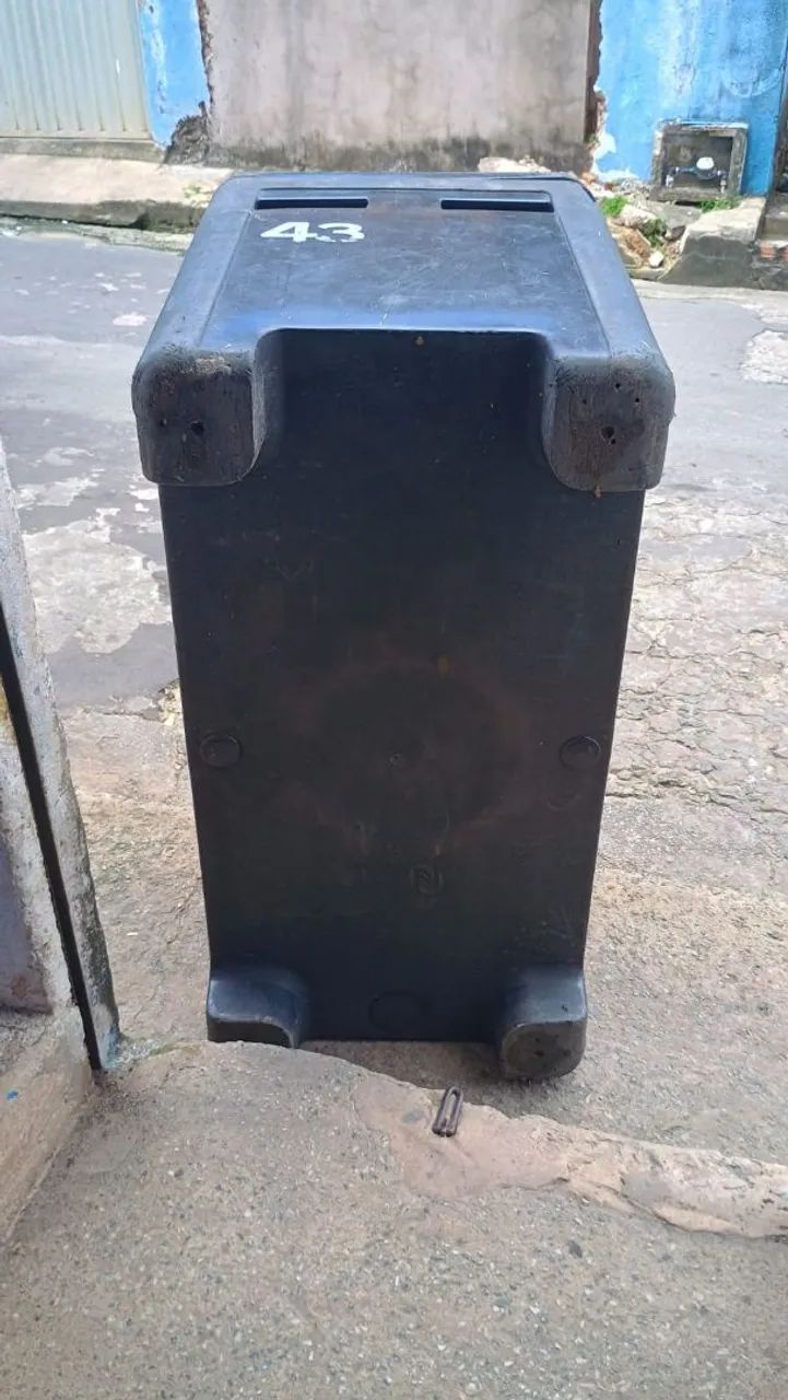 Vendo Cxs térmicas ZERO Grau semi-novas - Foto 5
