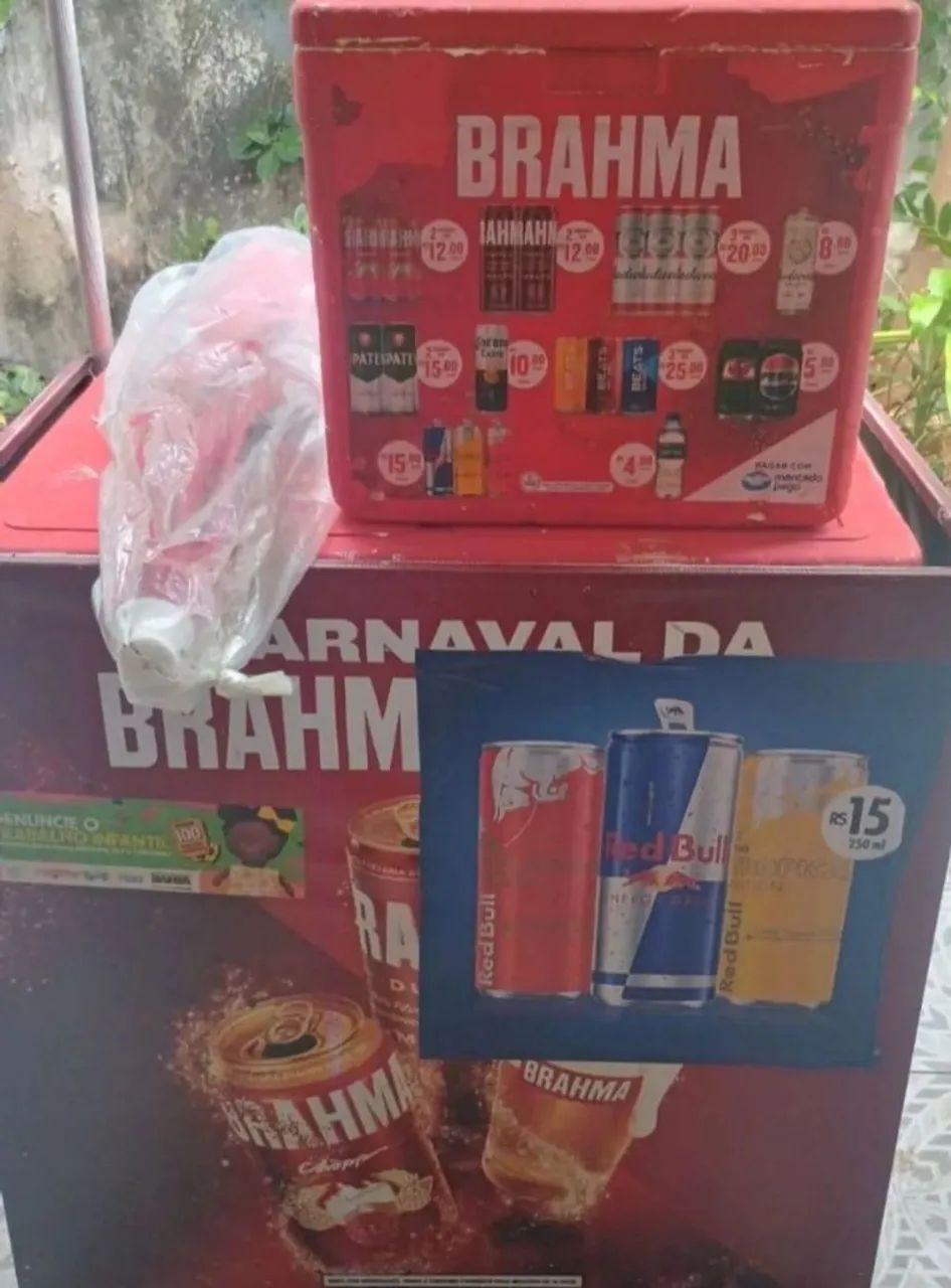Vendo kit de ambulante completo para carnaval usado