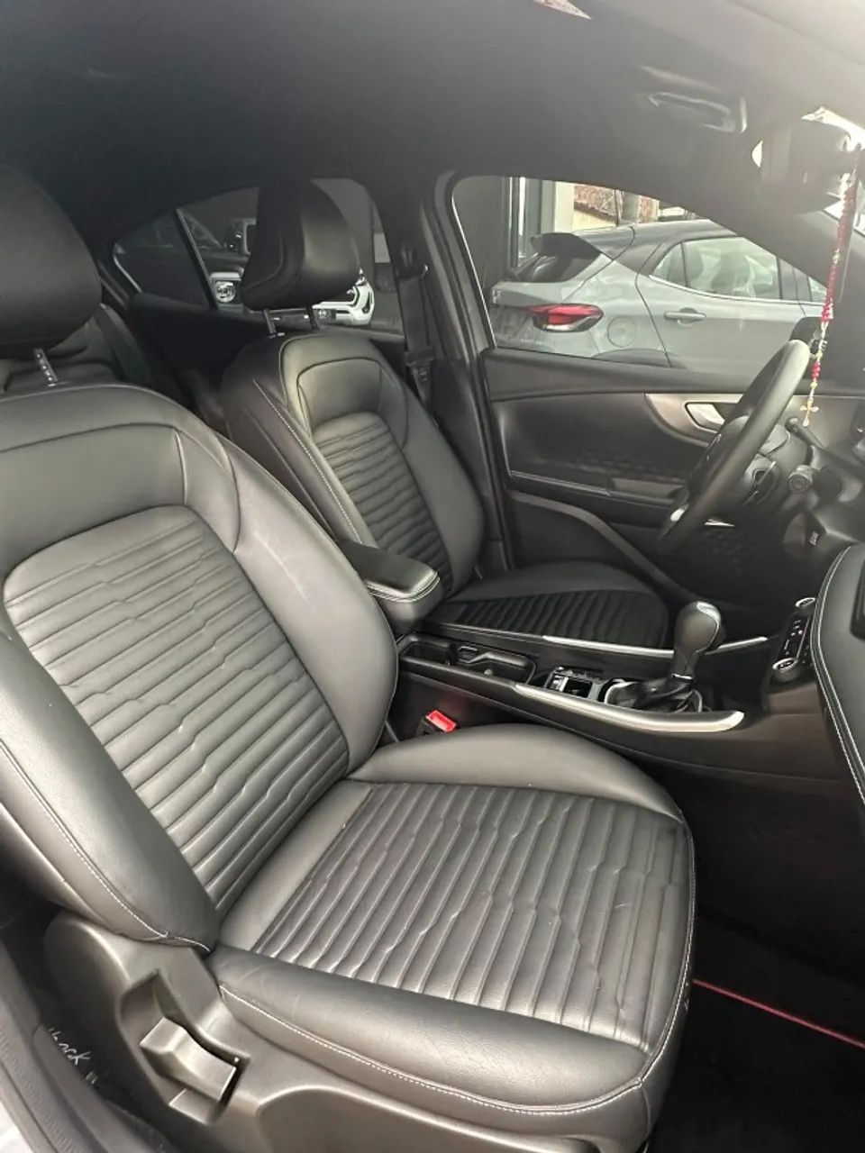 Fiat Fastback Limited Ed.1.3 270 T.flex Aut. 2025 - Foto 5