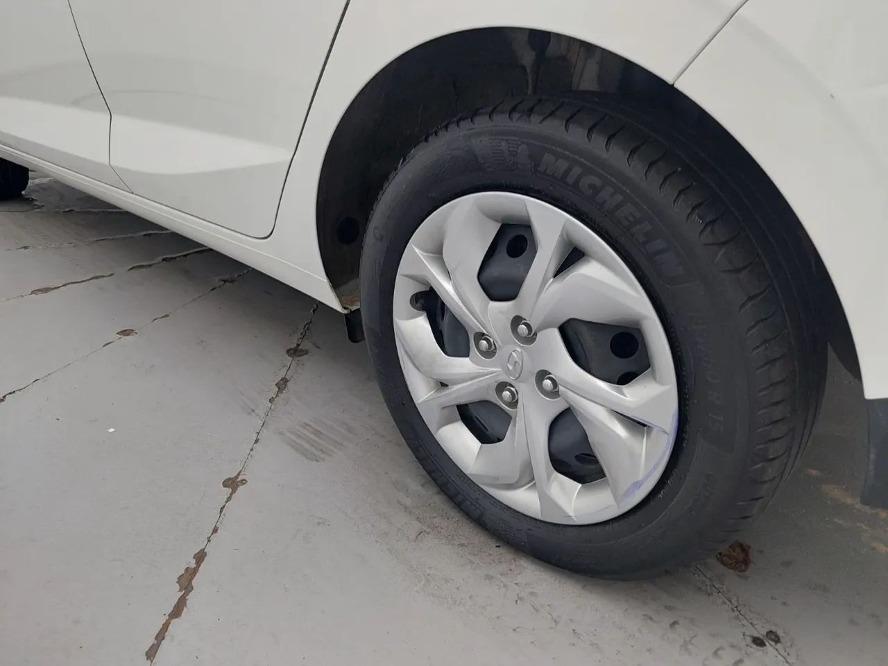 Hyundai HB20 Comfort 1.0 Flex 12V Mec., foto 12 de 18