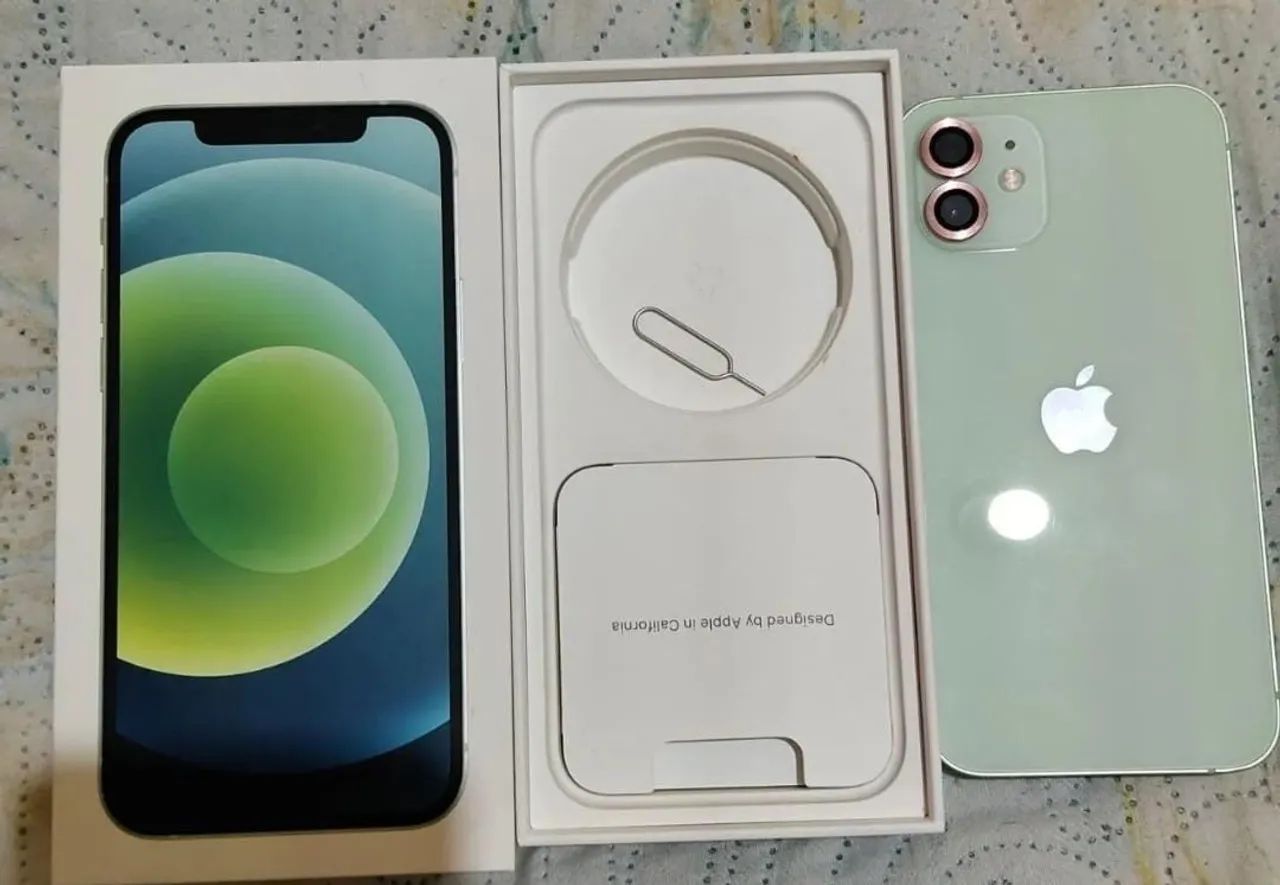 iPhone 12 