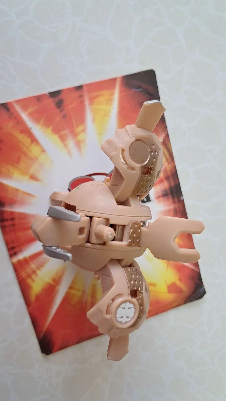 Bakugan Foxbat Subterra - Foto 2