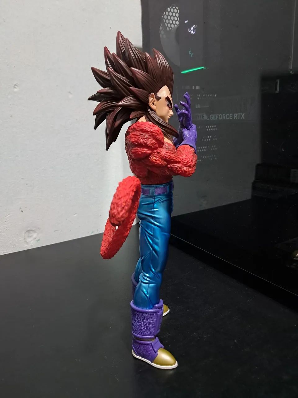 Action Figure Dragon Ball GT - Vegeta SSJ 4 29cm - Foto 3