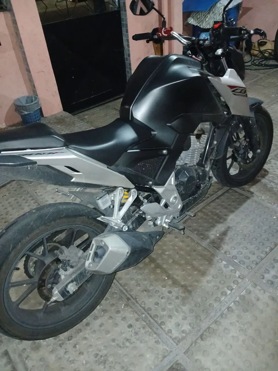 cb 300 twister - Foto 3