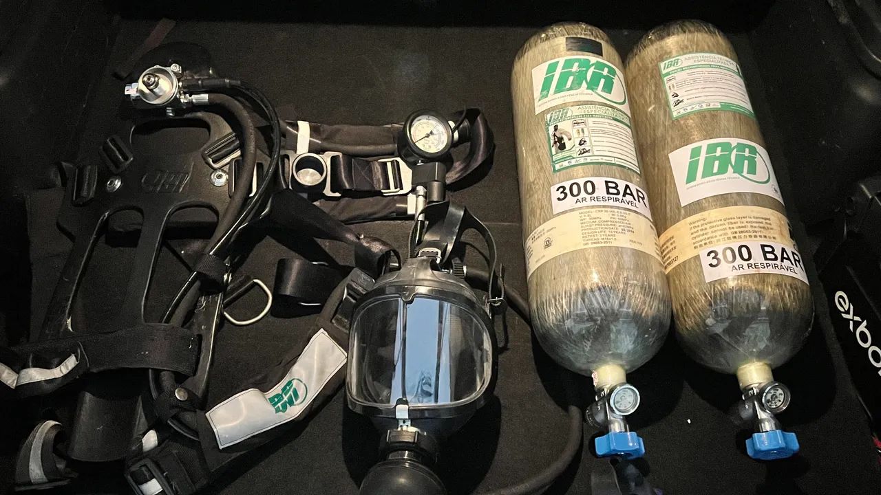 Conjunto de respiração completo - com 02 Cilindros de Fibra de Carbono 