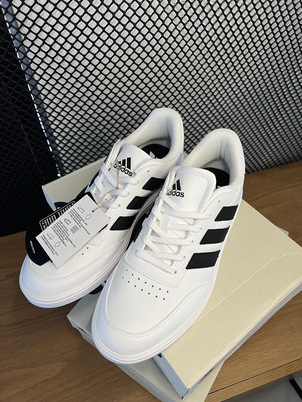 Tênis Adidas Courtblock White - Foto 5