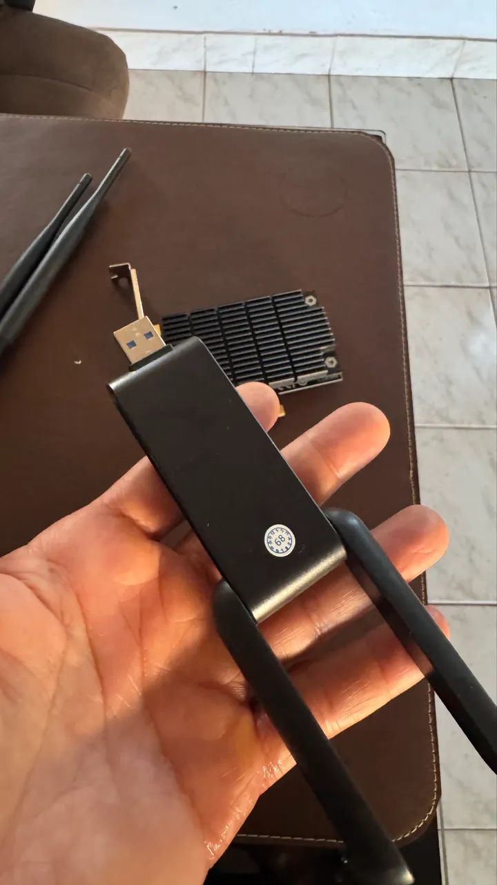  Adaptador USB Wireless Dual Band AC1300Mbp