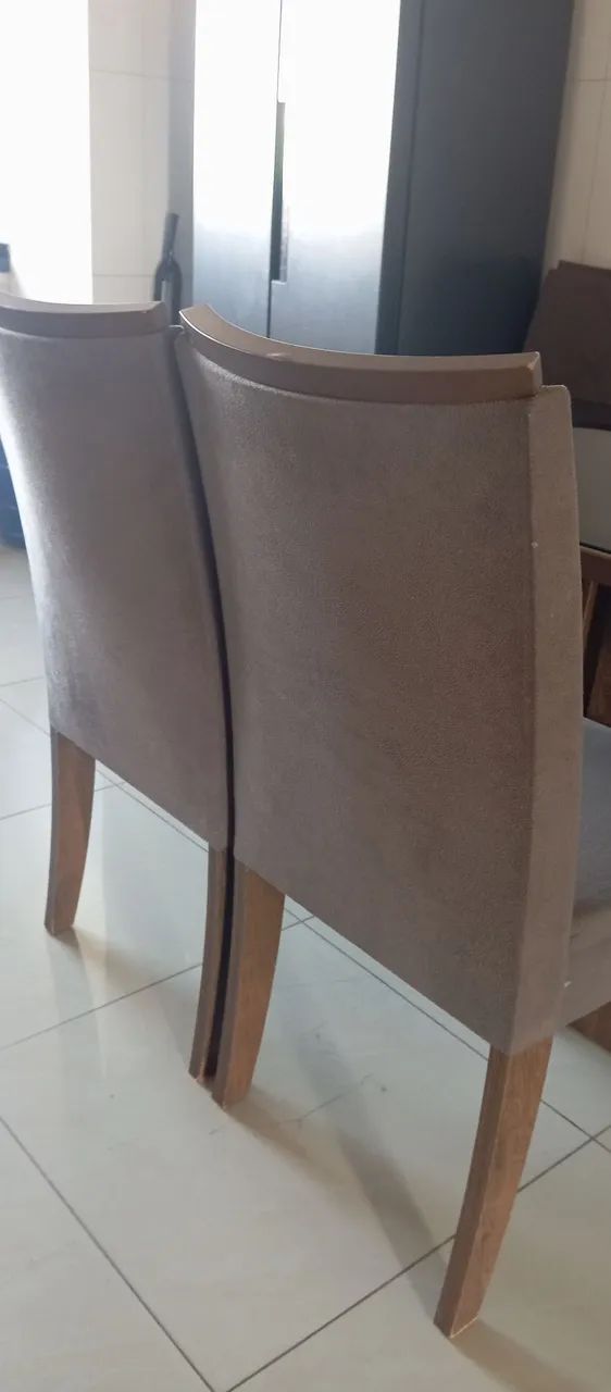 Mesa com 4 cadeiras  - Foto 4