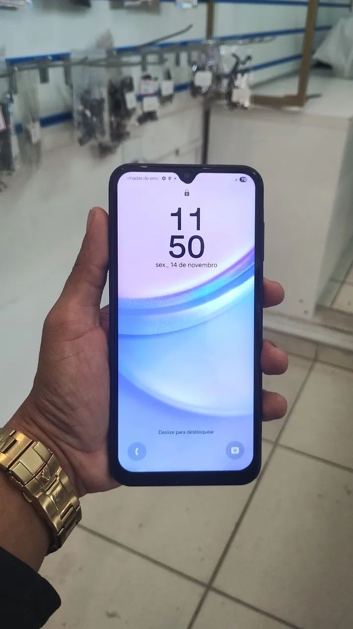 Samsung A15| 128 GB e 4 de Ram