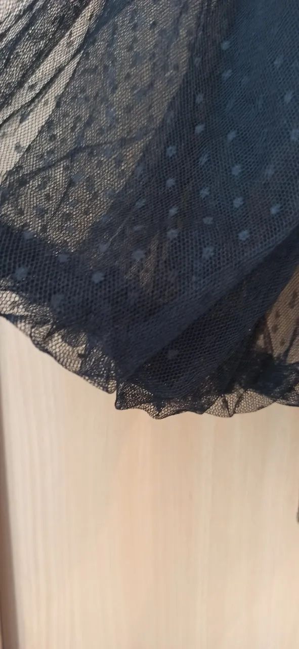 blusa ZARA em tule com bordado - Foto 3
