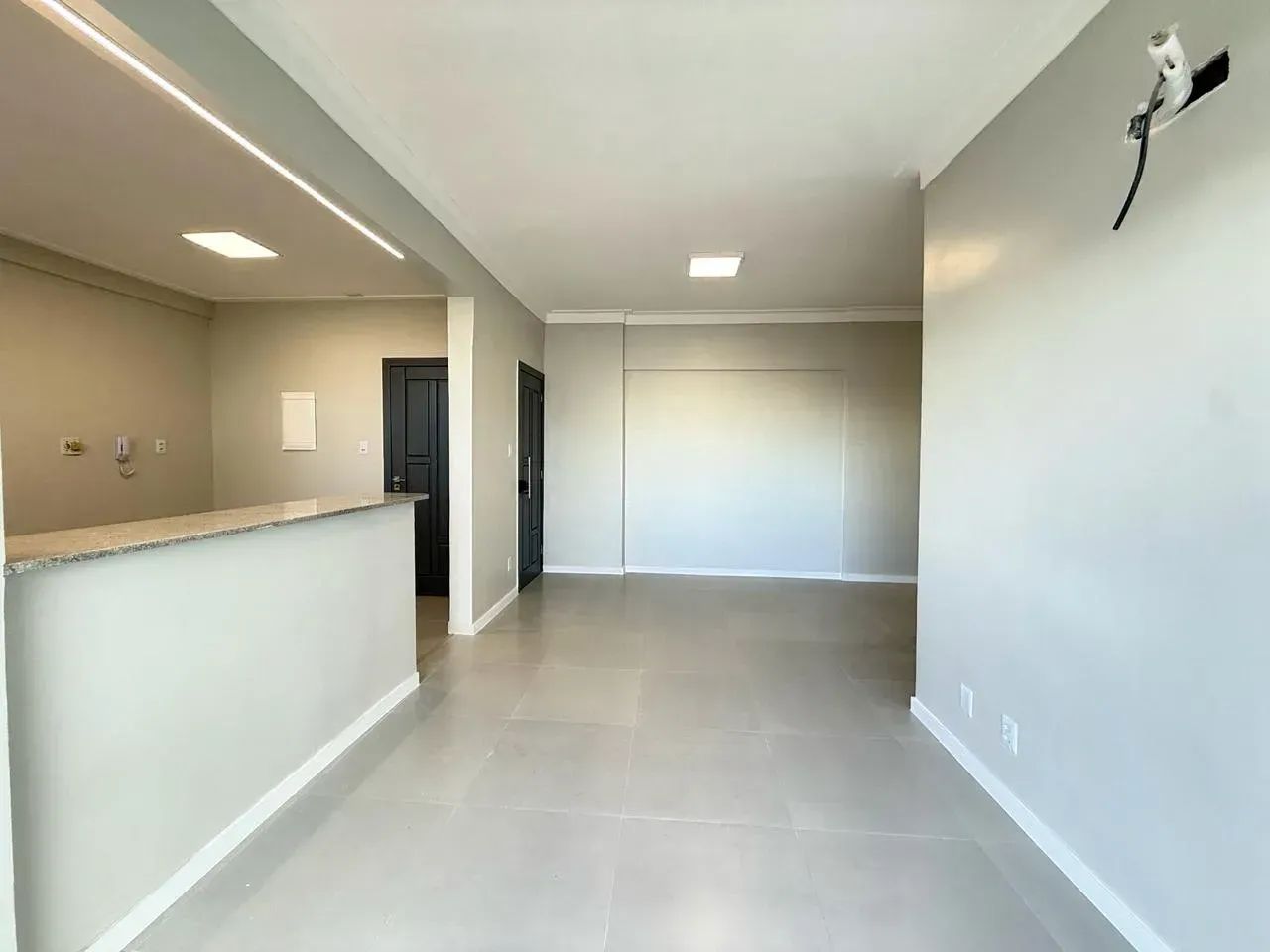 MS - VENDO APARTAMENTO NO EDIFICIO SAINT LEON - 3 QUARTOS -  REFORMADO - SÃO BRAS - Foto 2