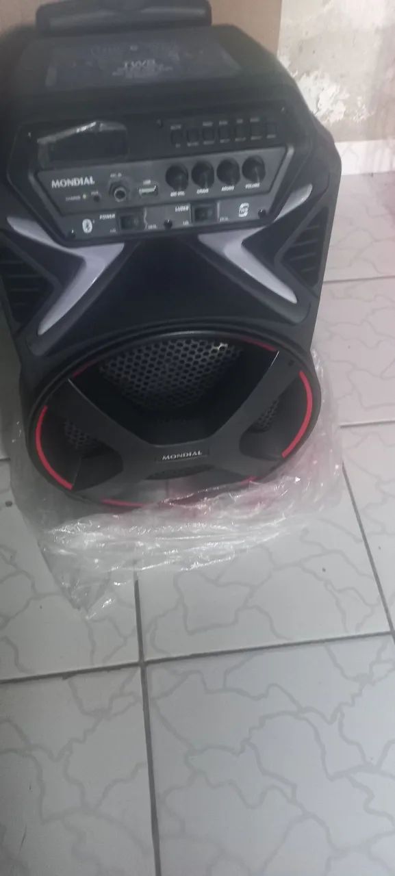 Vendo caixa d som mondial novinha - Foto 2