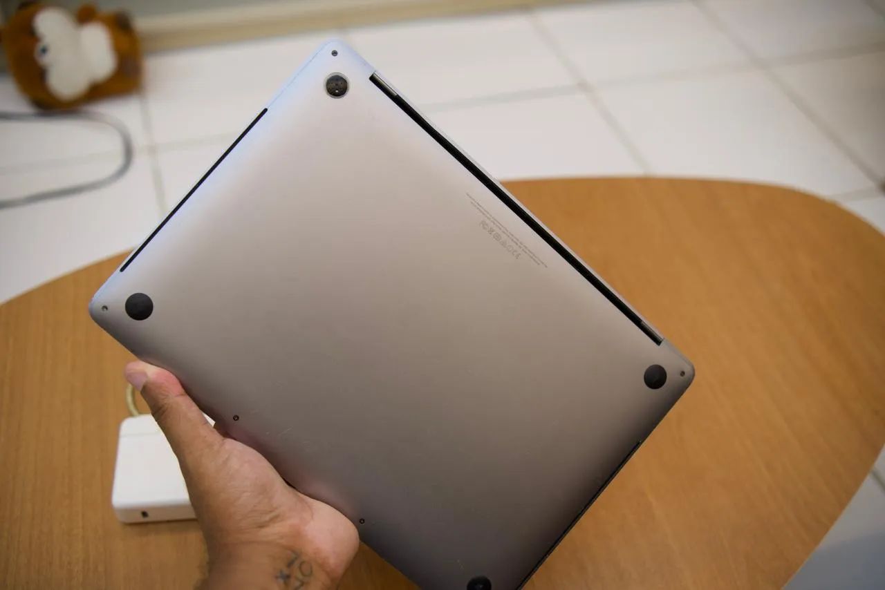 MacBook Pro 13? 2017 Touch Bar - Bateria 90% - Excelente estado - Foto 5