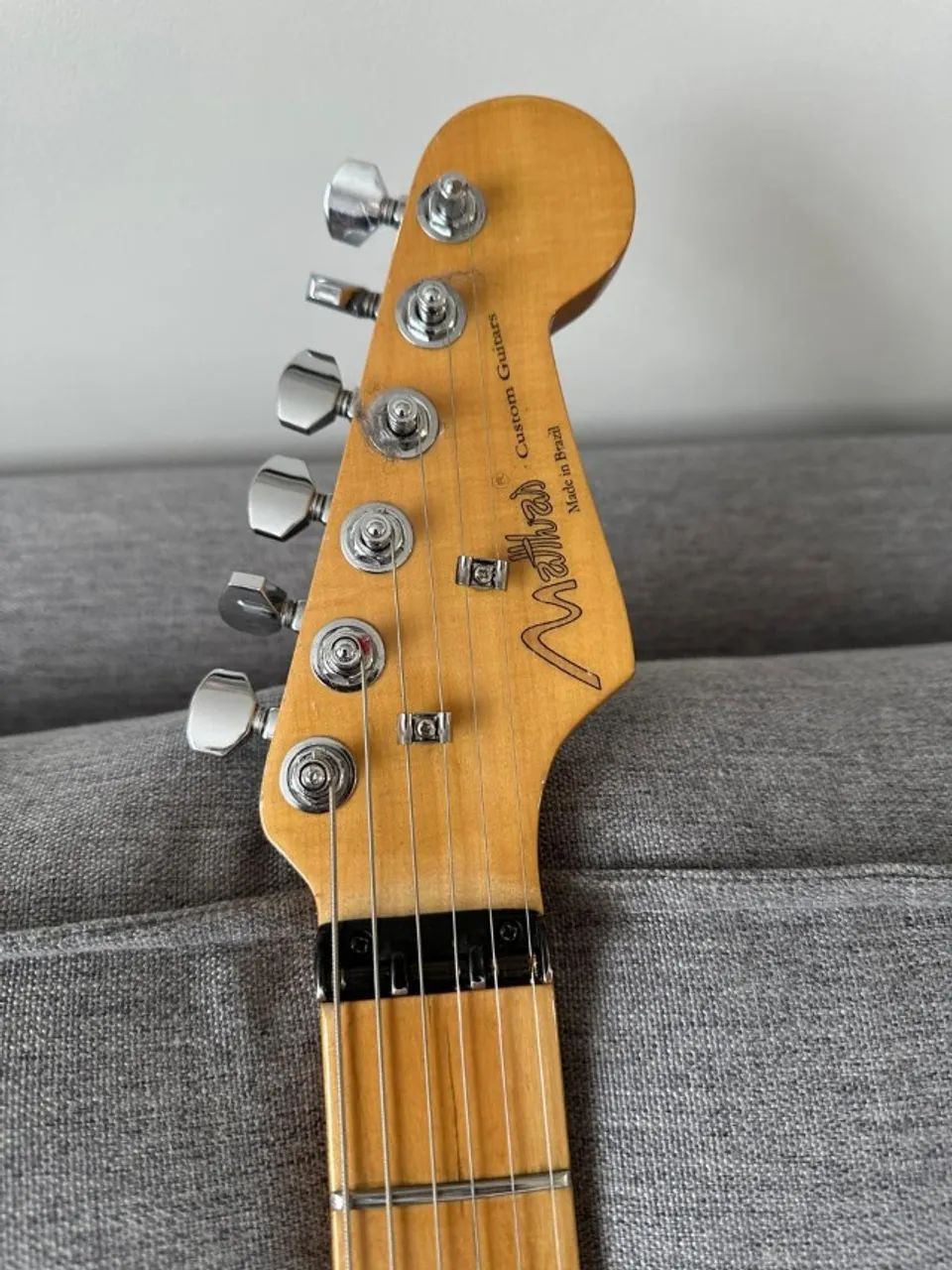 Guitarra Stratocaster - Foto 3