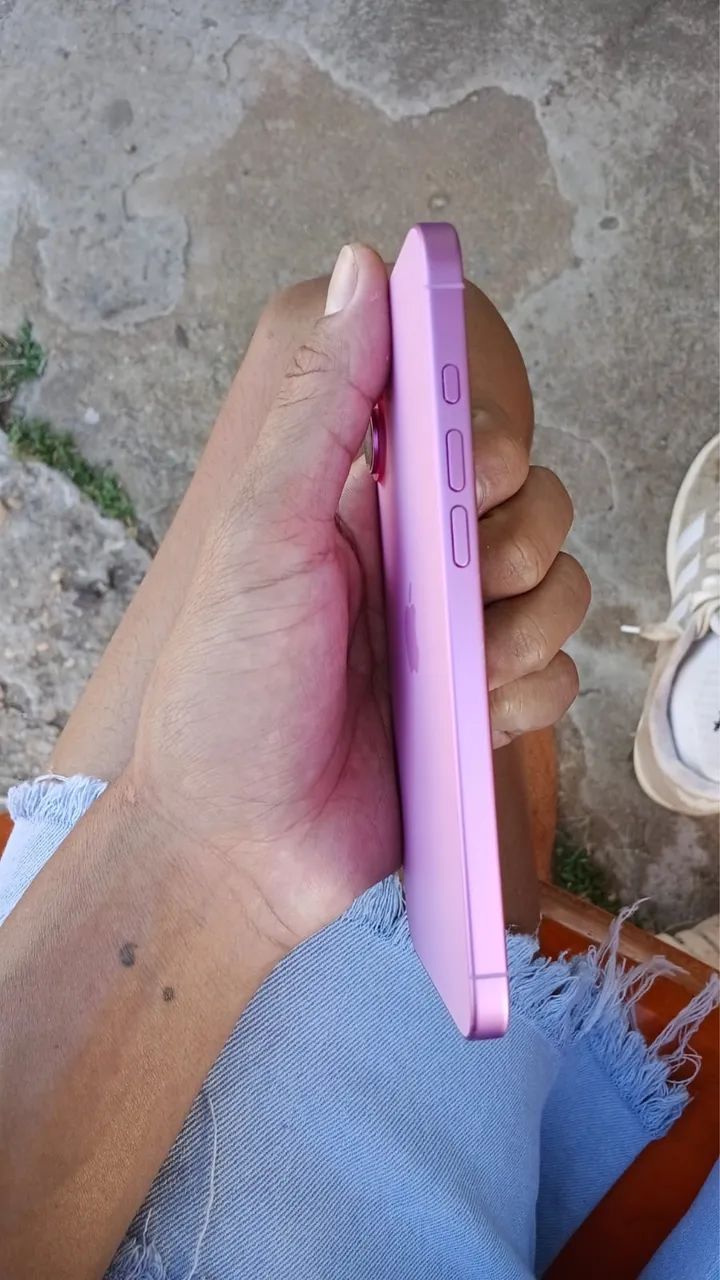iPhone 16 plus  - Foto 2