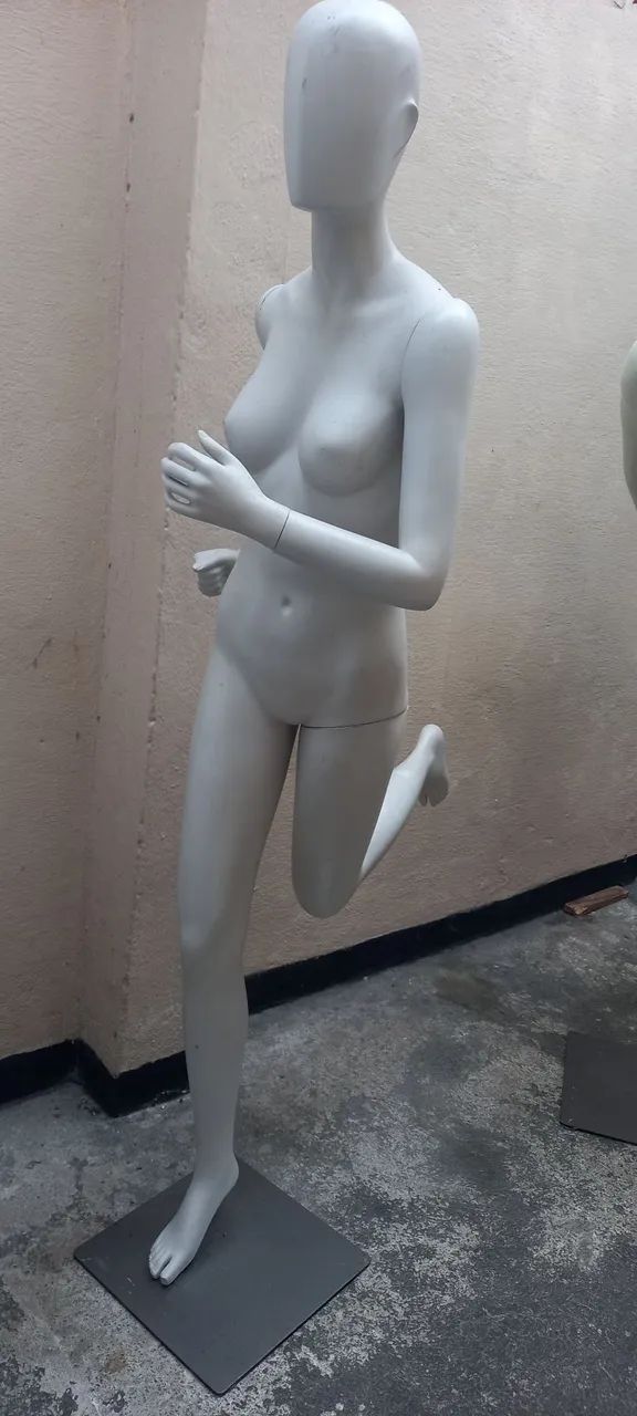 Manequim Pose Esportivo  - Foto 4