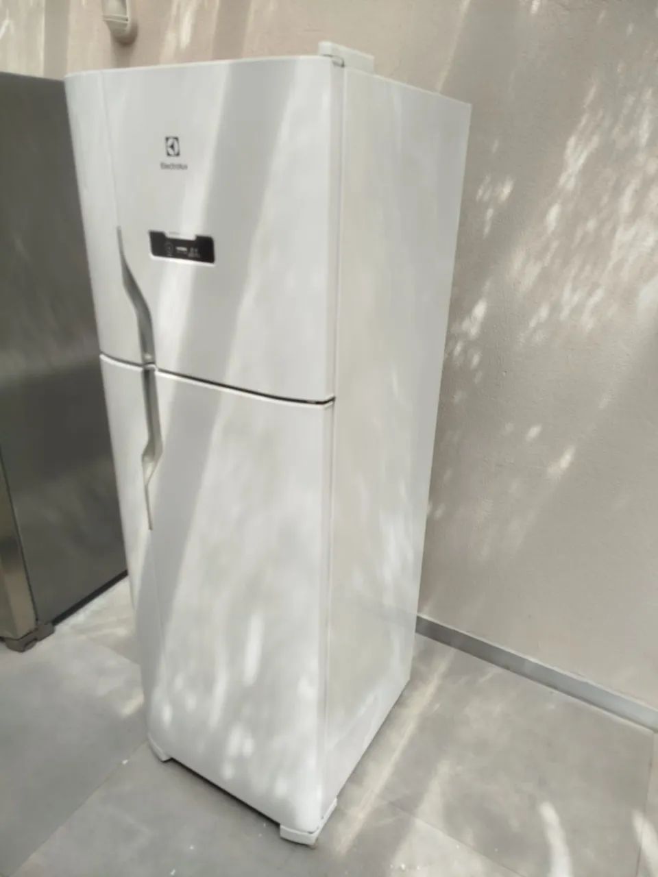 Vendo geladeira Eletrolux  - Foto 4