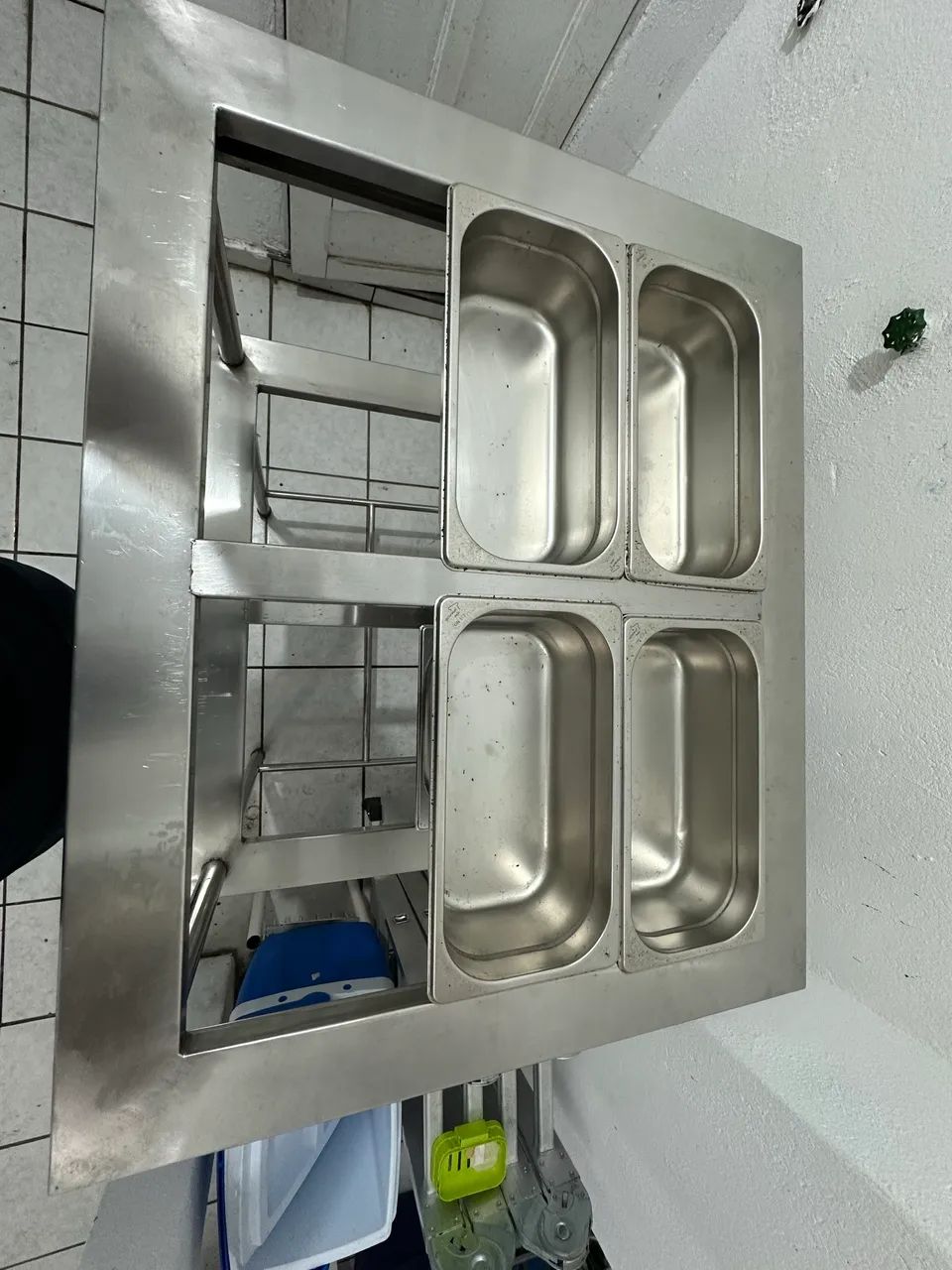Suporte mesa para alimentos em inox - Foto 2