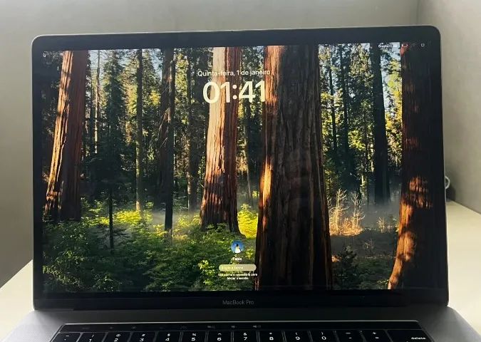 MacBook Pro 15,4 -  2019 - Foto 3