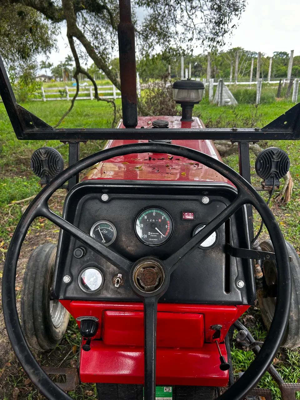 Trator Massey - Ferguson 235 - Foto 5