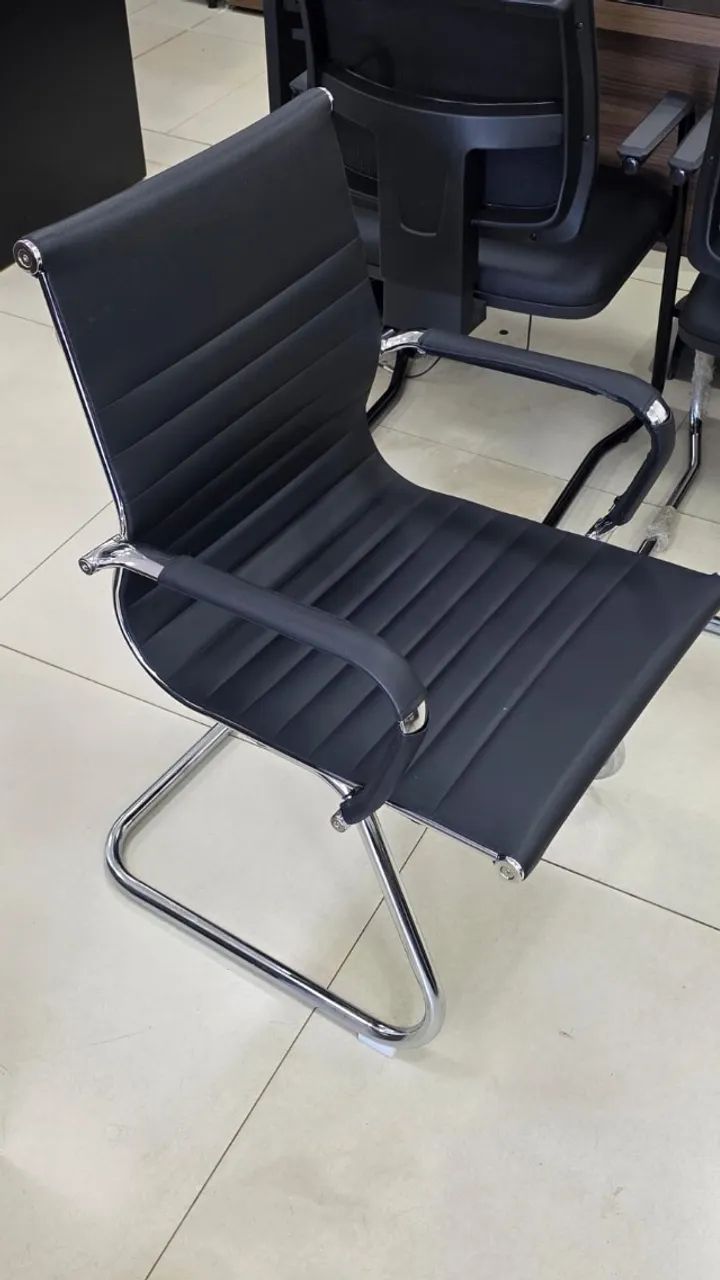 Cadeira Esteirinha base fixa clomada.