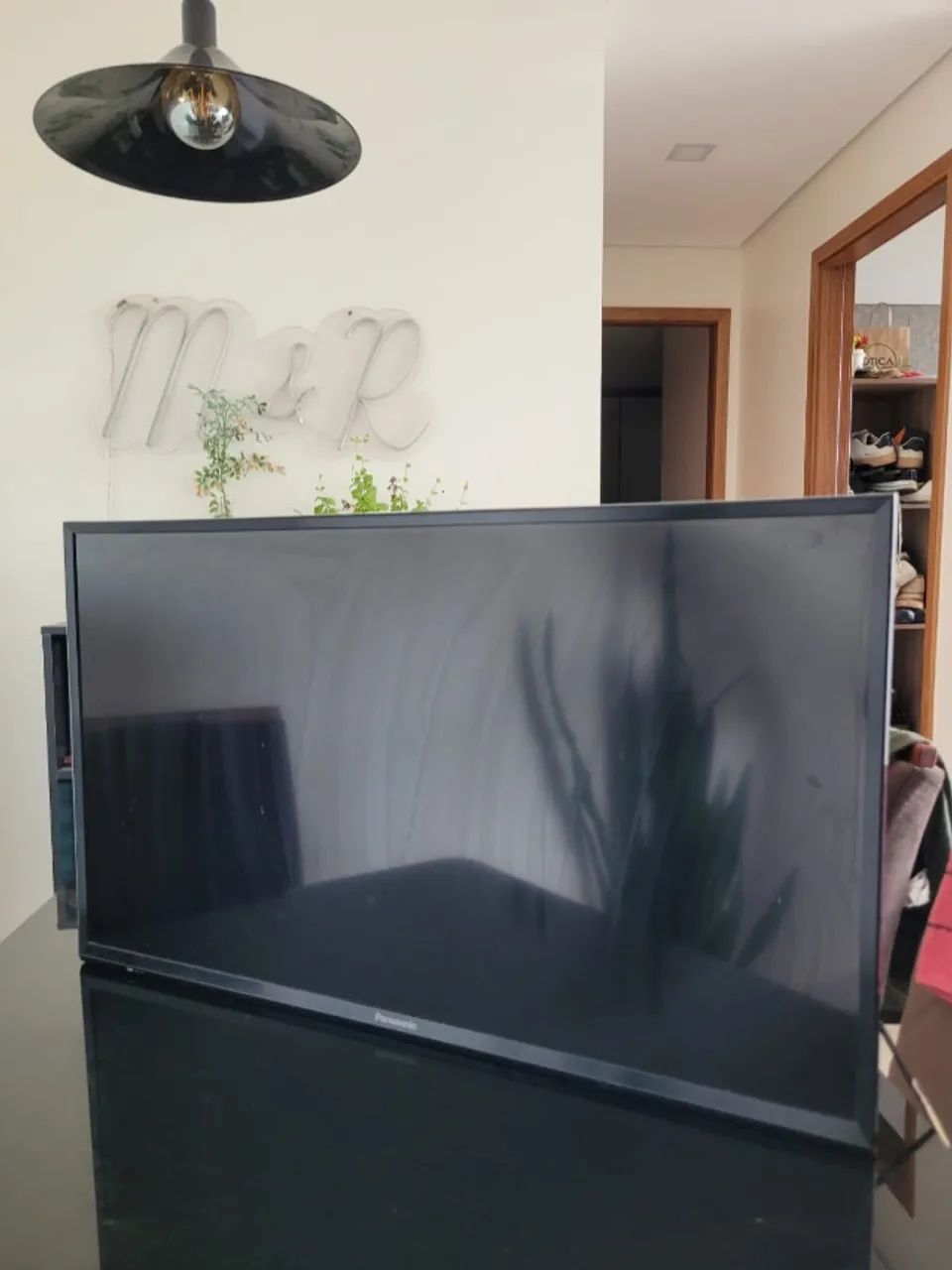 Televisão (TV) Panasonic
