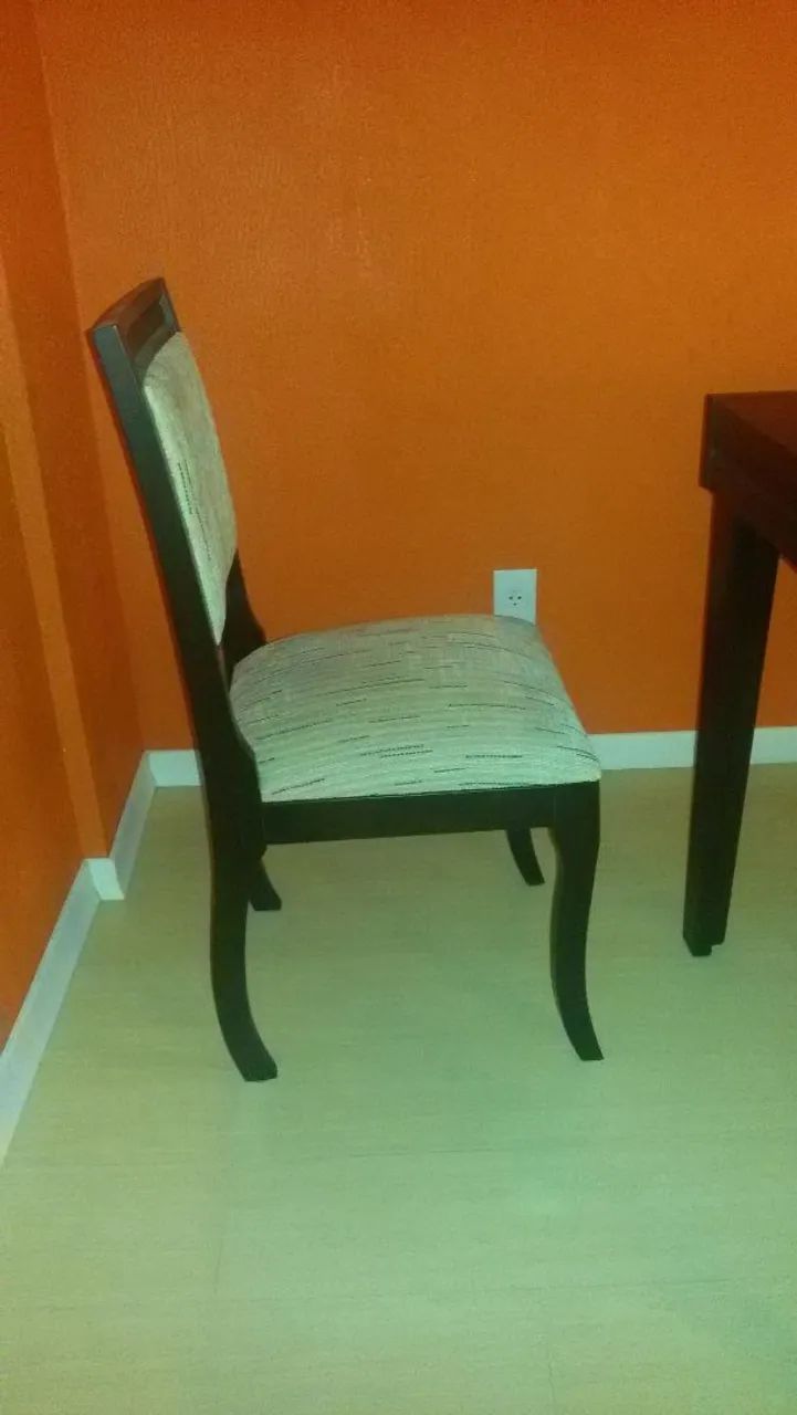 Mesa extensível + cadeiras - Foto 4