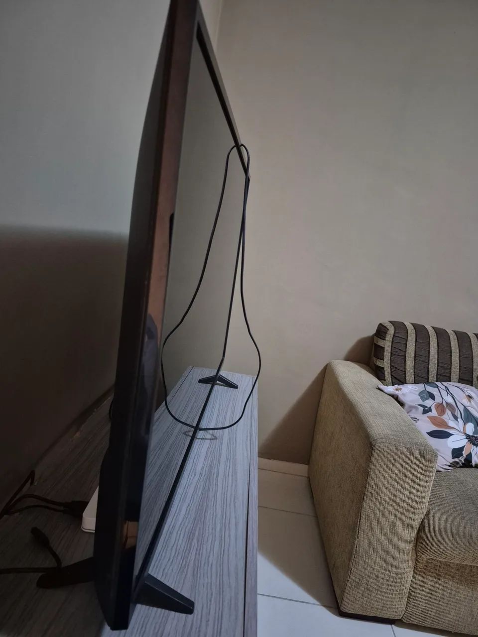 TV LG 4K 43 polegadas com display queimado - Foto 2