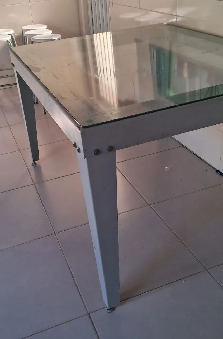Mesa Industrial Produção - Aço + Vidro | Ótimo Estado