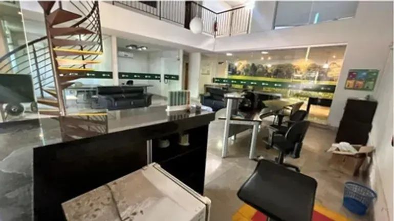 Imóvel para venda possui 310 metros quadrados em Setor Mapa III - Guaraí - TO - Foto 3