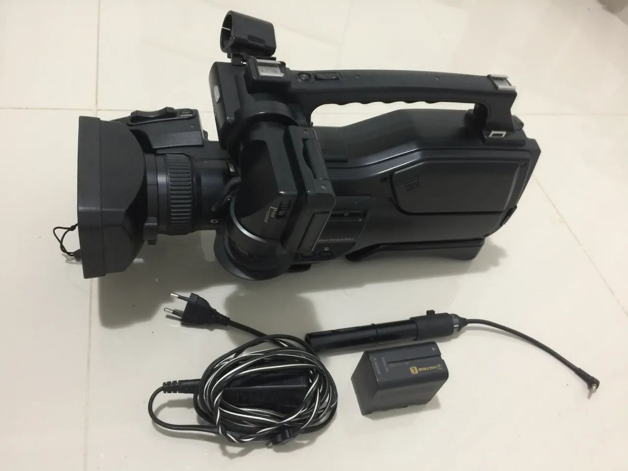 SONY HXR MC2000 PARA VENDER LOGO - Foto 2