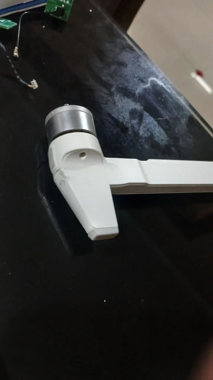 Braço com motor do drone fimi x8 se 2022