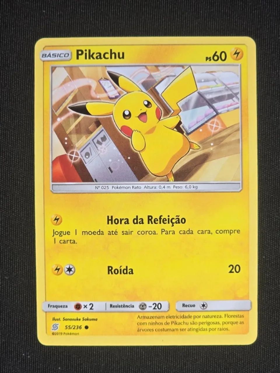 Cartas Pikachu de varias colções - Pokemon TCG - Foto 3